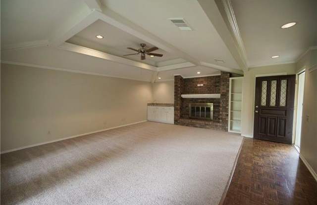 4012 Morman Lane Gallery 2