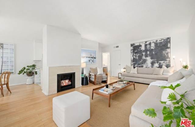 222 7th St photos photos