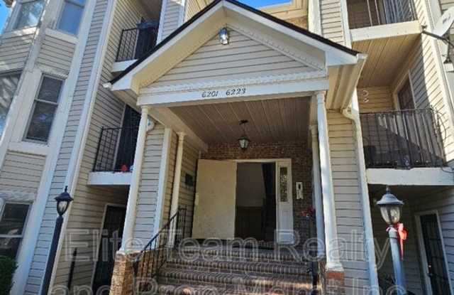 6217 Rosecroft Dr - 6217 Rosecroft Drive, Charlotte, NC 28215