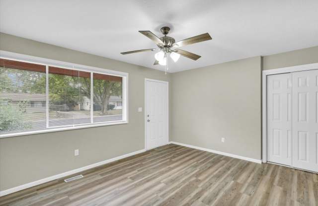 Complete Remodel!  3 Bedroom Home - Available November 2026 Gallery 4