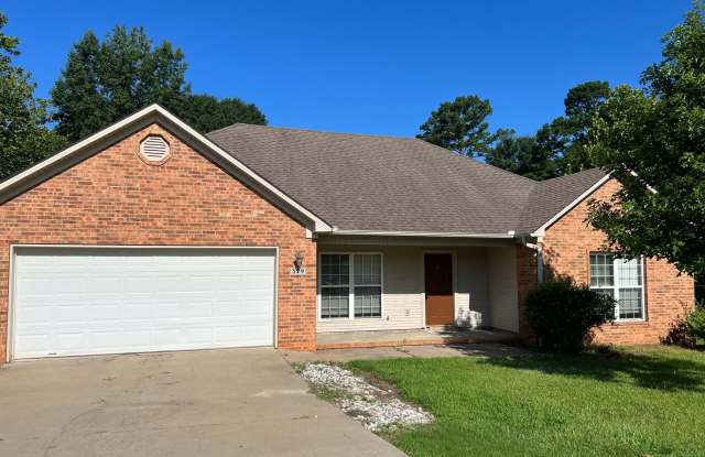329 Autumn Dr, Benton AR 72015 - Nice 3br 2ba w/2 car garage off Gattin Rd photos photos