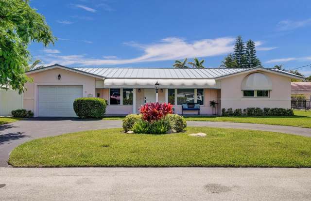 Live the Florida Lifestyle! Just Minutes from the Beach – 1014 SE 14th Ave, Deerfield Beach, FL 33441 photos photos