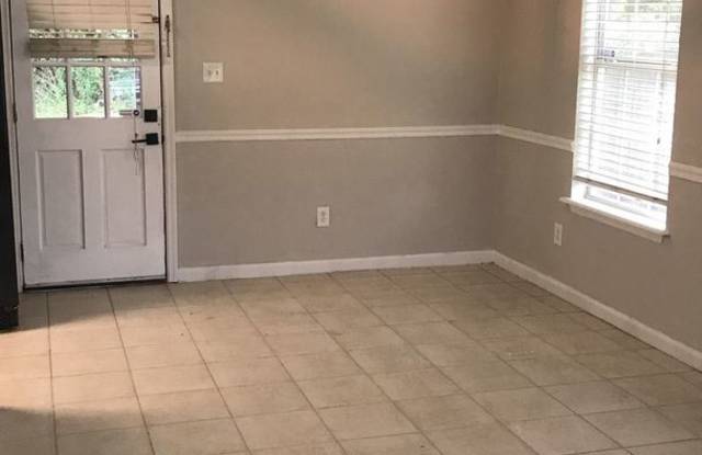 1412 Glenda Drive Gallery 3