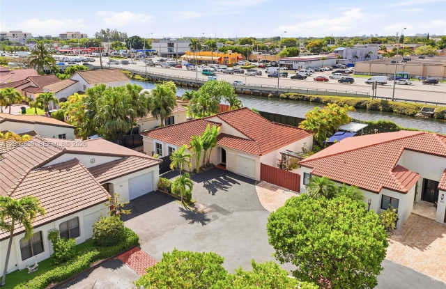 631 SW 88th Ct photos photos