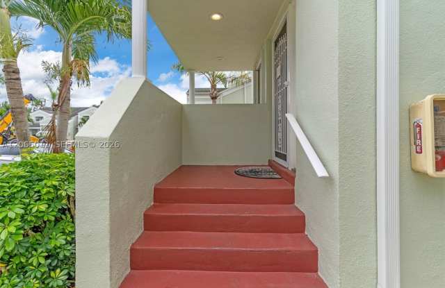 2520 SE 20th Pl Gallery 2