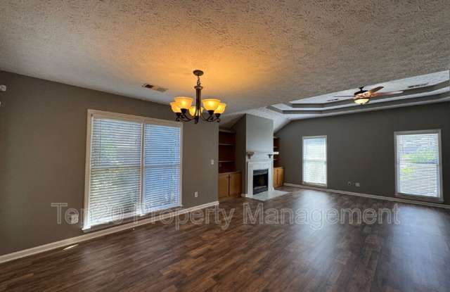 7124 Vinings Court Gallery 4