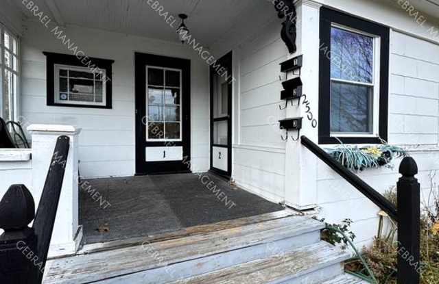 2500 S Saginaw St. photos photos