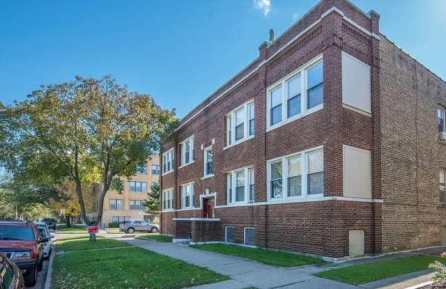 3905 West Schubert Avenue photos photos
