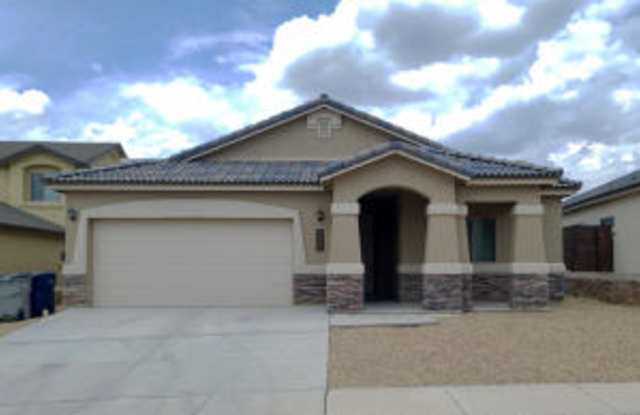7805 Enchanted Circle Drive Gallery 1