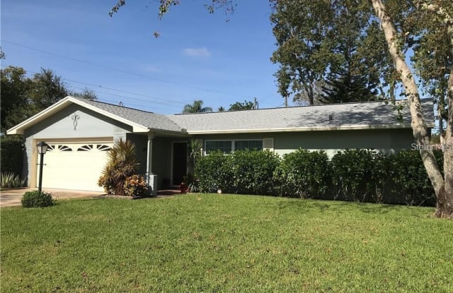 11399 87TH AVENUE - 11399 87th Avenue, Pinellas County, FL 33772