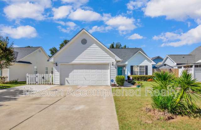 3918 Red Oak Drive - 3918 Red Oak Drive, Cumberland County, NC 28306