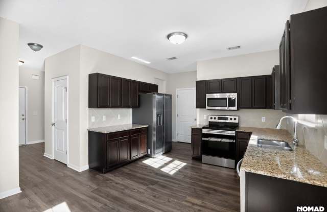 Newly Renovated 4BR on Half-Acre Lot photos photos