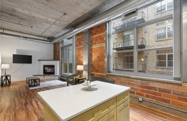 521 S 7th Street photos photos