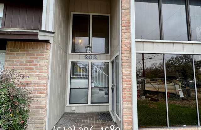 Available Mid-End June:Spacious 2 Bedroom, 2 Bath Town Home with an Office: Mid June Move-in photos photos