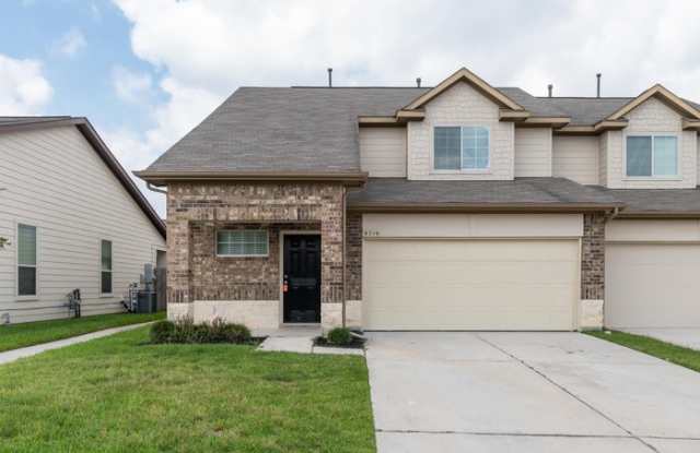 9719 Floria Court - 9719 Floria Court, Harris County, TX 77044