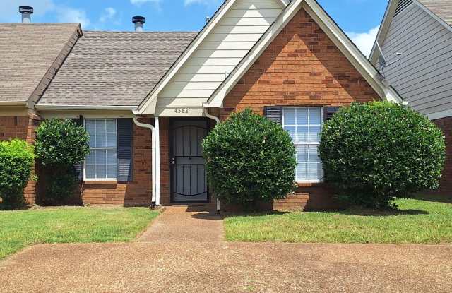 MOVE IN READY - Lovely Home for Rent in East Memphis Area photos photos