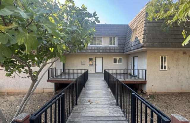 322 Huntley Avenue photos photos