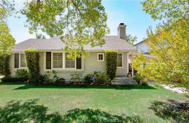 13964 Peach Grove Street photos photos