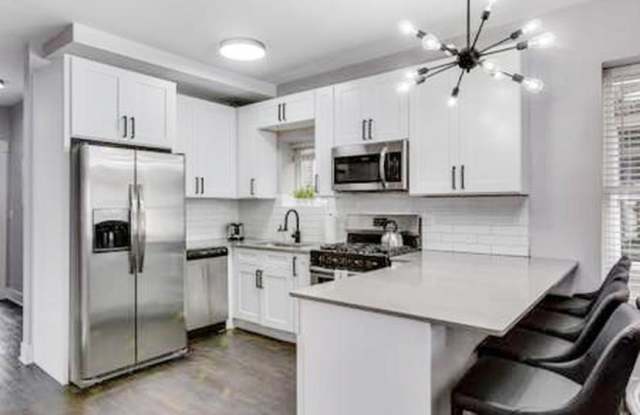 1610 W Waveland Avenue, Gallery 2