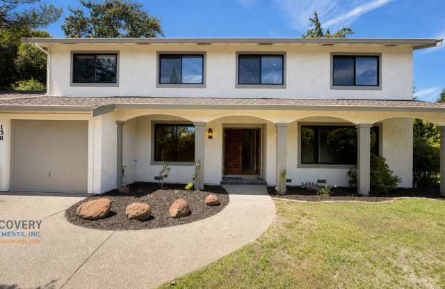 Alamo 5+Bedroom Spanish Contemporary Home Gallery 1