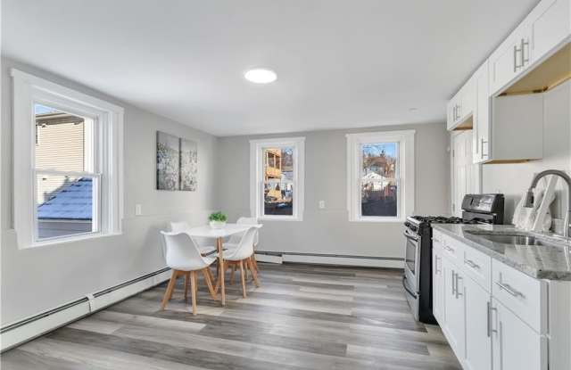 43 Jenkins Street Gallery 3