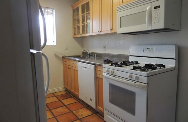 4779 Seminole Dr - 4779 Seminole Drive, San Diego, CA 92115