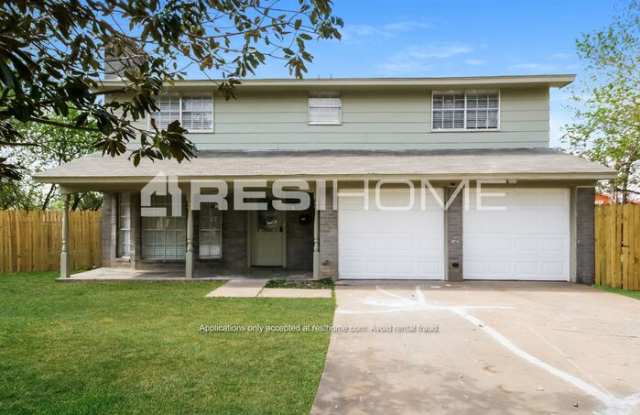 217 Davis Circle photos photos