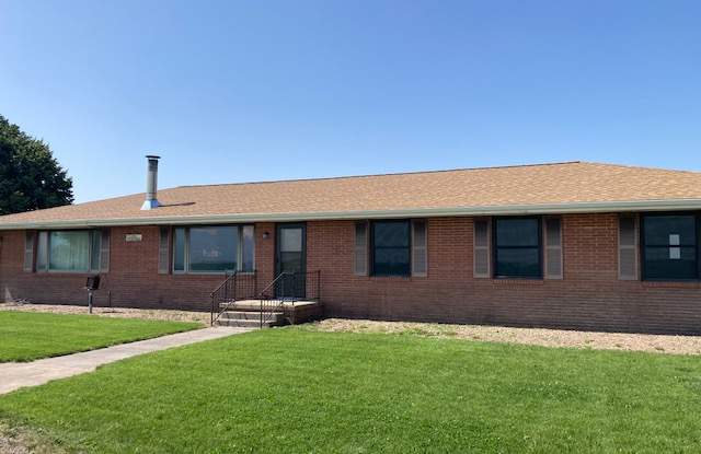 16600 W Burmood Gallery 1