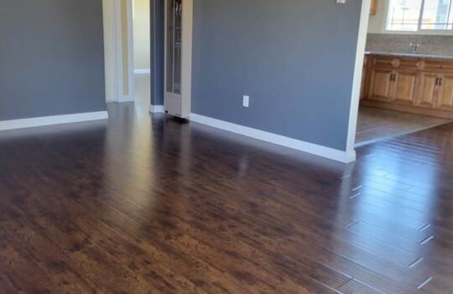 8706 Parthenia Pl Gallery 3