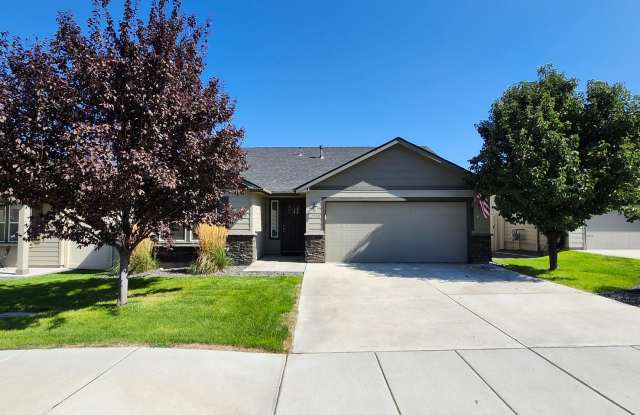 Beautiful One Level in the Reserve At Clearwater Creek Neighborhood! photos photos