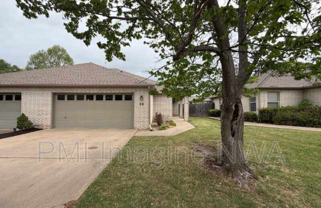 88 E Cydnee St photos photos