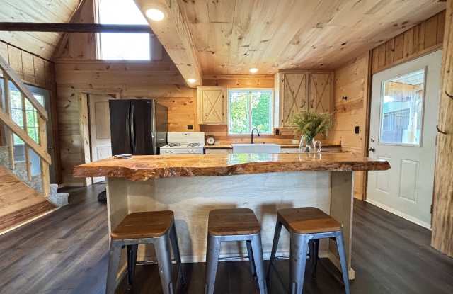 17549 Milnichol Rd Gallery 4