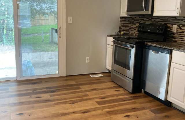 3-Bedroom, 1.5-Bathroom Townhome in Edgewood, MD Gallery 4