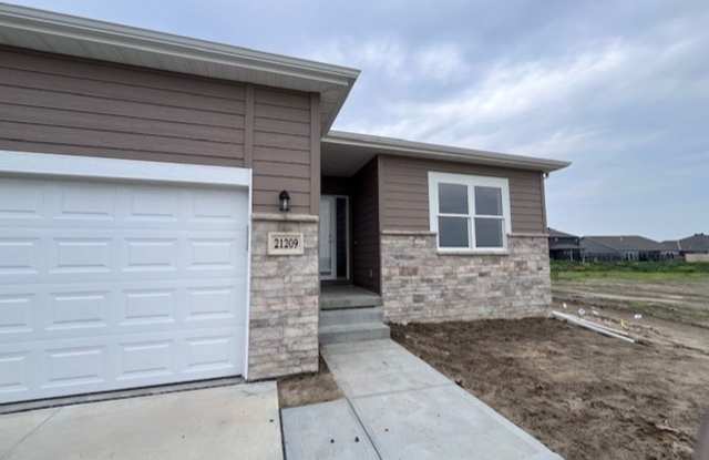 Fresh. Modern. Yours. New Ranch Home in Arbor View! photos photos