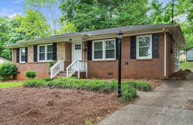 3733 Manchester Dr photos photos