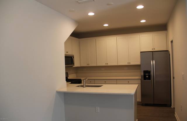 345 TAMAR CT Gallery 4