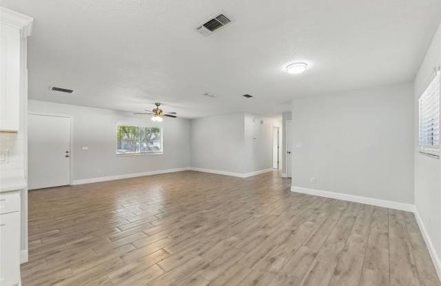 8255 PAMLICO Street Gallery 3