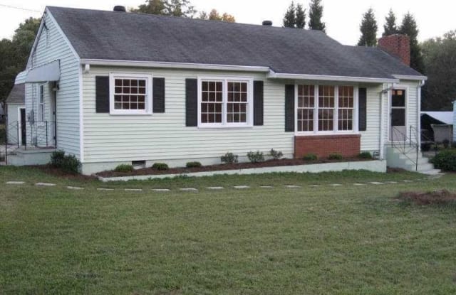 652 MOZLEY Drive SE - 652 Mozley Drive Southeast, Fair Oaks, GA 30080