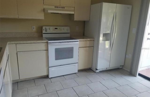 4014 POINCIANA COURT Gallery 3
