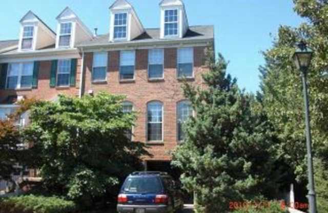 104 FOUNTAIN GREEN LANE - 104 Fountain Green Lane, Gaithersburg, MD 20878