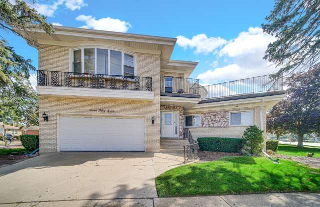 757 N Northwest Highway photos photos