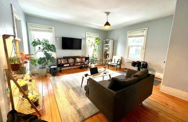 434 Franklin Street photos photos