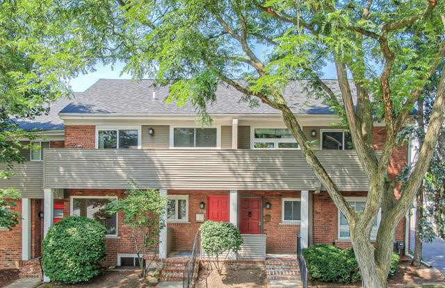 576 W MERRILL Street - 576 West Merrill Street, Birmingham, MI 48009