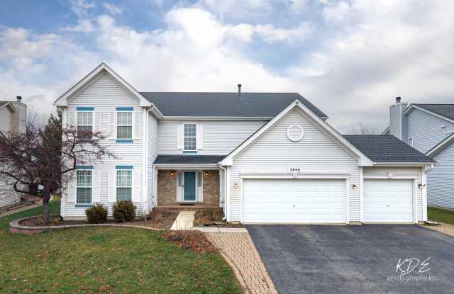 2590 Biltmore Circle - 2590 Biltmore Circle, Aurora, IL 60503
