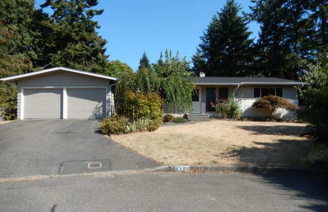 Spacious Daylight Rambler in Desirable Fircrest Cul-de-Sac photos photos
