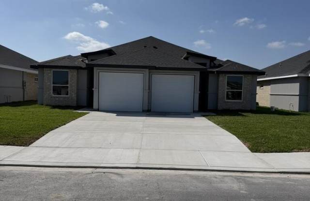 4422 ESCONDIDO LN. Gallery 1