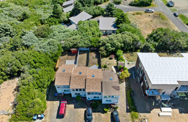 946 Ocean Shores Boulevard Southwest - 2#2 photos photos