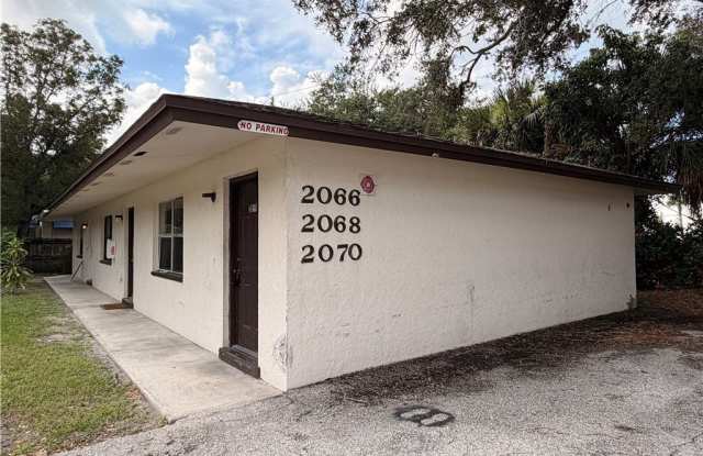 2066-2070 Franklin Street Gallery 1