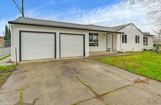 2901 16th Ave - 2901 16th Avenue, Sacramento, CA 95820