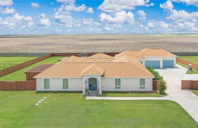 2567 Balchuck photos photos